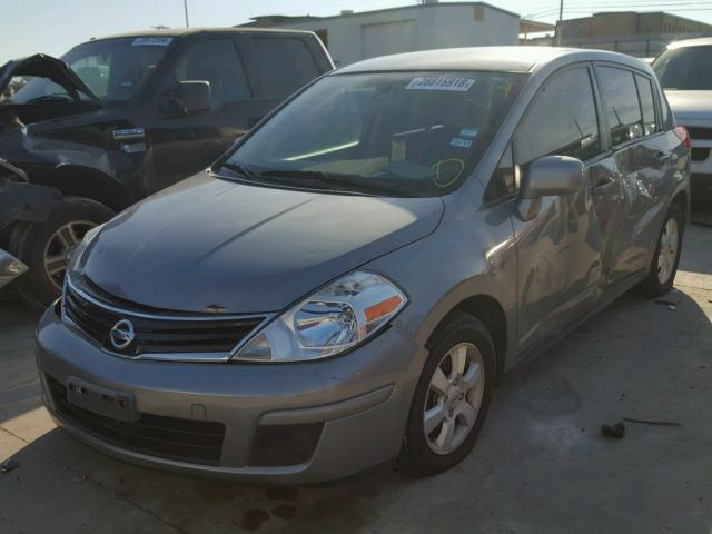 3N1BC1CP4CK294081 - 2012 NISSAN VERSA S GRAY photo 2