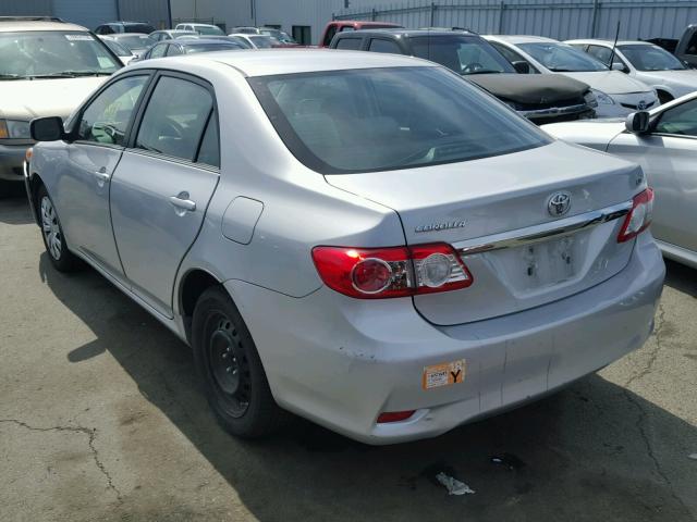 2T1BU4EE5DC011581 - 2013 TOYOTA COROLLA BA SILVER photo 3