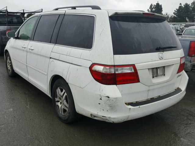 5FNRL38605B424537 - 2005 HONDA ODYSSEY EX WHITE photo 3