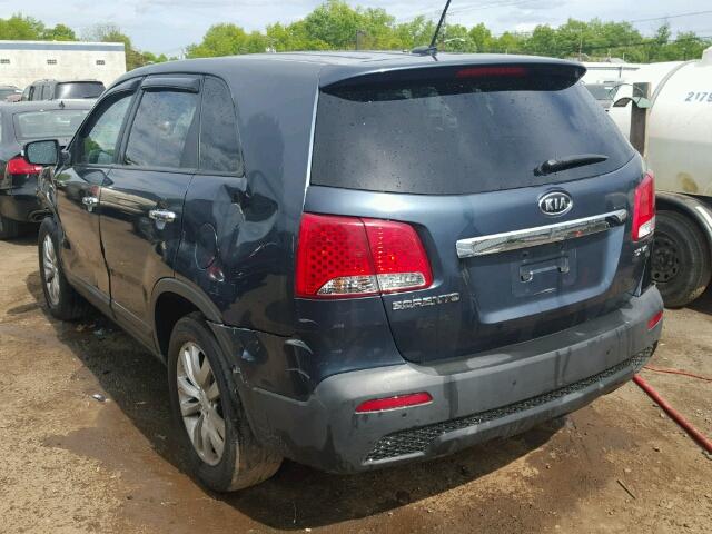 5XYKU4A20BG001831 - 2011 KIA SORENTO EX Mavi foto 3