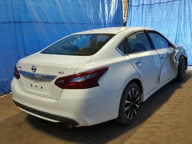 1N4AL3AP7JC192712 - 2018 NISSAN ALTIMA 2.5 WHITE photo 4