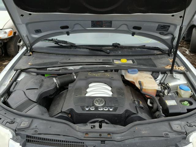 WVWTH63B04P147938 - 2004 VOLKSWAGEN PASSAT GLX 银色 照片 7