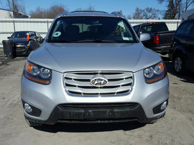 5XYZHDAGXBG006274 - 2011 HYUNDAI SANTA FE S SILVER photo 9