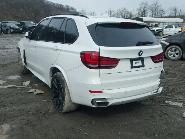 5UXKR0C34H0V80710 - 2017 BMW X5 XDRIVE3 WHITE photo 3