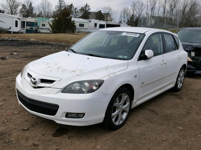 JM1BK343571663531 - 2007 MAZDA 3 HATCHBAC WHITE photo 2