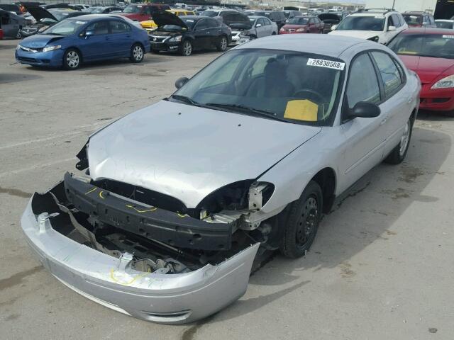 1FAFP53U96A219033 - 2006 FORD TAURUS SE SILVER photo 2