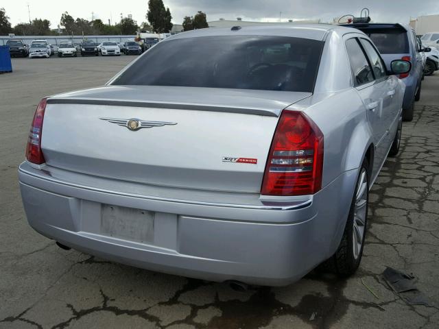 2C3KA63H07H861893 - 2007 CHRYSLER 300C SILVER photo 4