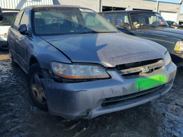 1HGCG1653YA031350 - 2000 HONDA ACCORD EX SILVER photo 1