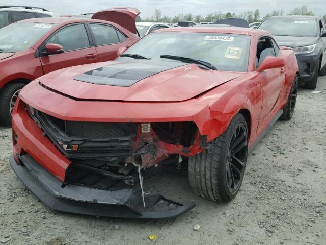 2G1FM1EP5F9801718 - 2015 CHEVROLET CAMARO ZL1 RED photo 2