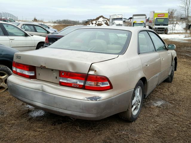 JT8BF28GX15108083 - 2001 LEXUS ES 300 TAN photo 4