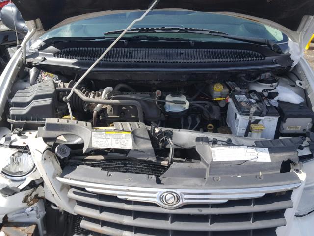 2A4GP54LX6R844762 - 2006 CHRYSLER TOWN & COU WHITE photo 7