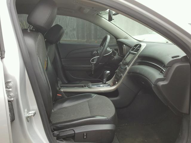 1G11C5SA1DF178123 - 2013 CHEVROLET MALIBU 1LT SILVER photo 5