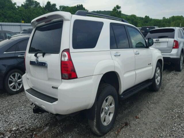 JTEBU14R078084372 - 2007 TOYOTA 4RUNNER SR WHITE photo 4