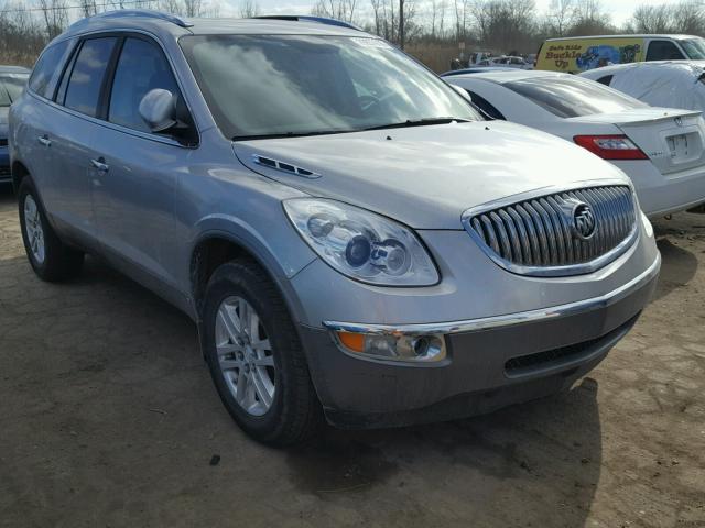 5GAER13768J101111 - 2008 BUICK ENCLAVE CX SILVER photo 1