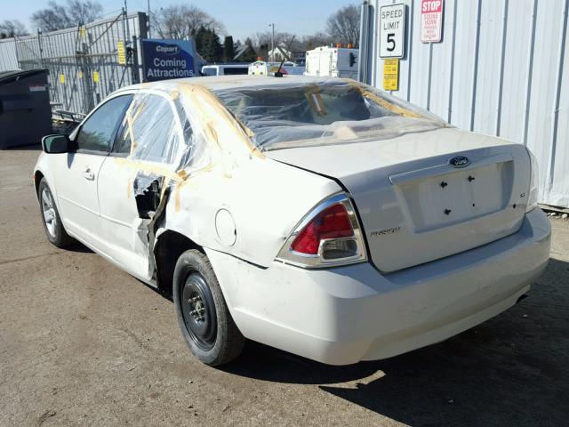 3FAHP07Z88R150281 - 2008 FORD FUSION SE WHITE photo 3