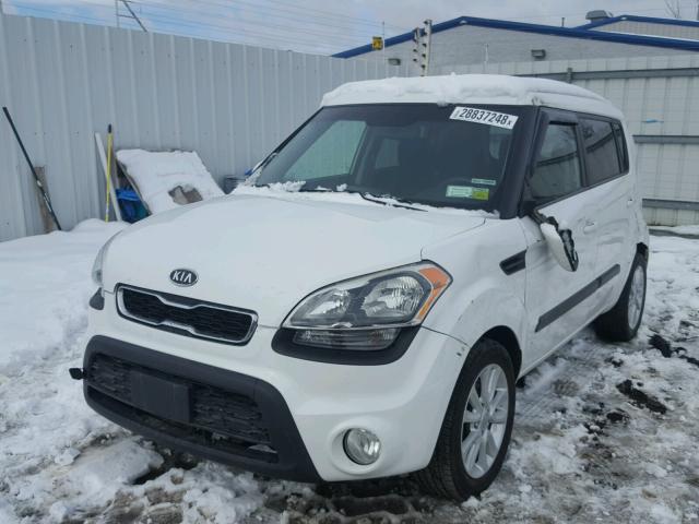 KNDJT2A6XC7367915 - 2012 KIA SOUL + WHITE photo 2