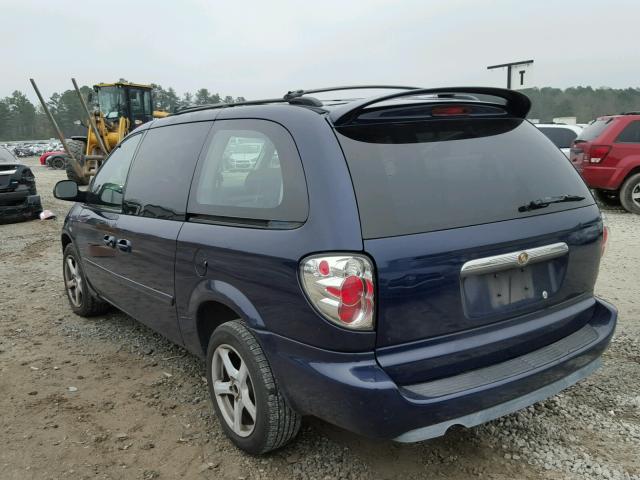 1A4GP44R36B613389 - 2006 CHRYSLER TOWN & COU BLUE photo 3