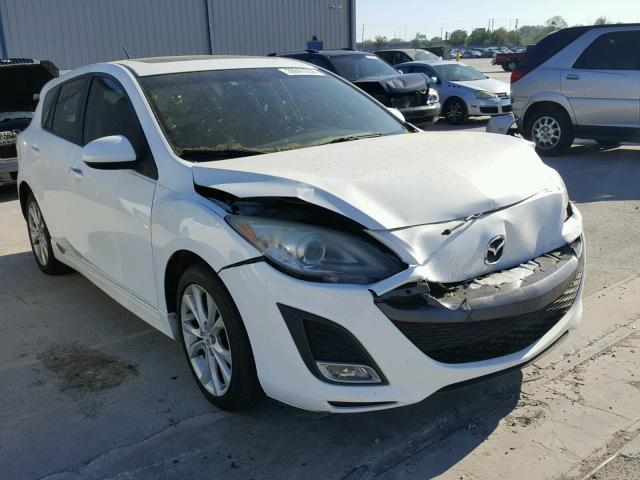 JM1BL1K52B1394404 - 2011 MAZDA 3 S WHITE photo 1