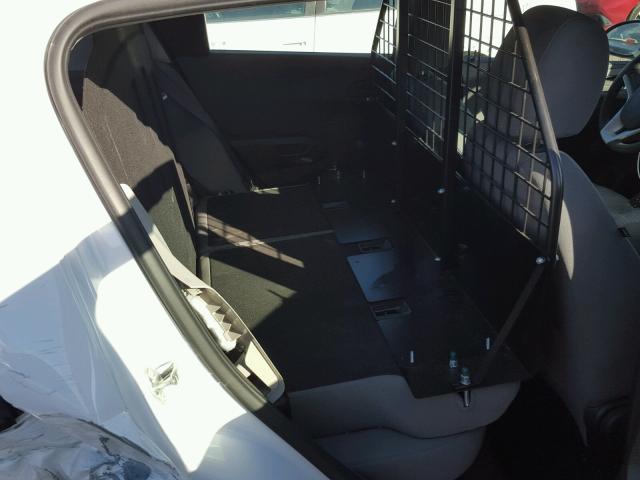 1G1JG6SH9J4104141 - 2018 CHEVROLET SONIC WHITE photo 6