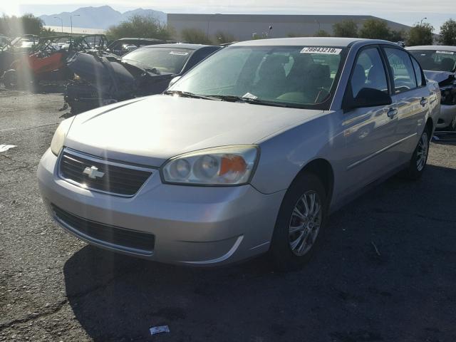 1G1ZS58F07F175968 - 2007 CHEVROLET MALIBU LS SILVER photo 2