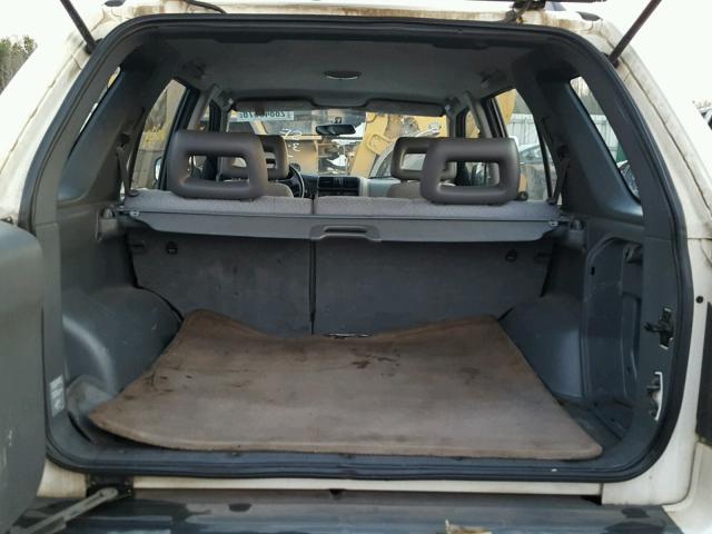 4S6CK58W9X4413327 - 1999 HONDA PASSPORT E WHITE photo 9