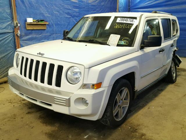 1J8FF48W78D517477 - 2008 JEEP PATRIOT LI WHITE photo 2