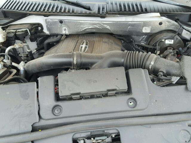 5LMJJ3HT4HEL12282 - 2017 LINCOLN NAVIGATOR WHITE photo 7