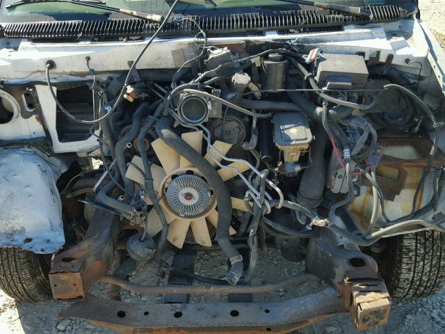 1GCDM19X03B139548 - 2003 CHEVROLET ASTRO WHITE photo 7