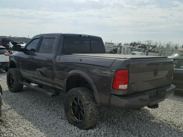 3C6UR5DL2JG139401 - 2018 RAM 2500 SLT GRAY photo 3