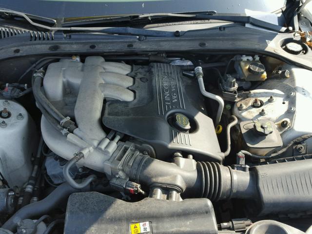 1LNHM86S55Y637324 - 2005 LINCOLN LS 白色 照片 7