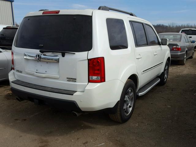 5FNYF4H94BB015620 - 2011 HONDA PILOT TOUR WHITE photo 4