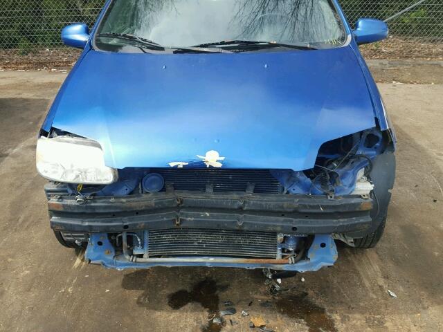 KL1TG52675B447337 - 2005 CHEVROLET AVEO LT BLUE photo 9