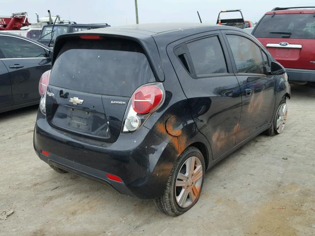 KL8CB6S9XDC524937 - 2013 CHEVROLET SPARK LS BLACK photo 4