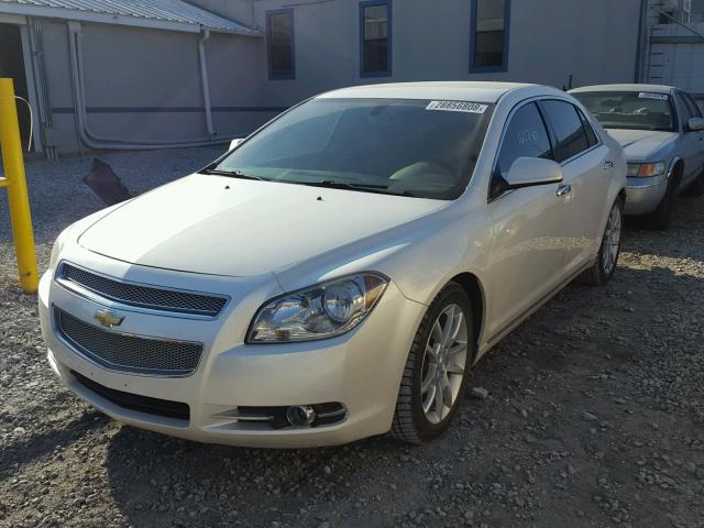 1G1ZE5EU4BF277339 - 2011 CHEVROLET MALIBU LTZ 白色 照片 2