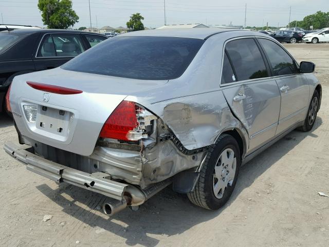 3HGCM56406G700373 - 2006 HONDA ACCORD LX SILVER photo 4