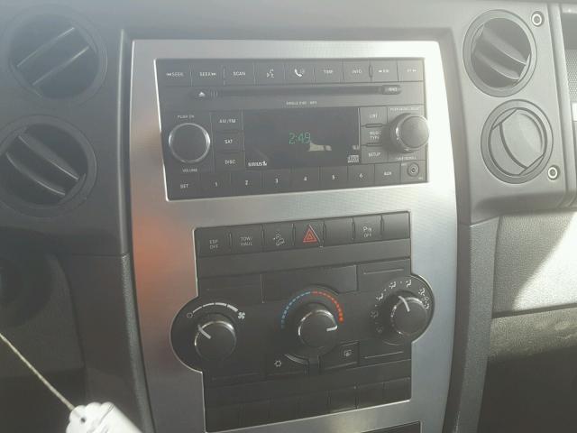 1J8HG48N48C241701 - 2008 JEEP COMMANDER WHITE photo 9