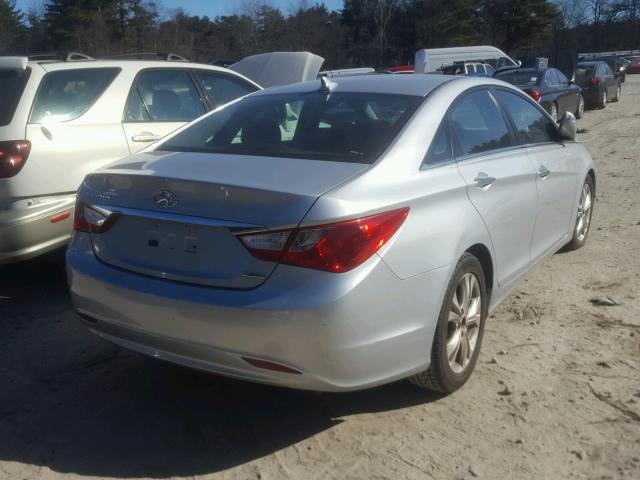 5NPEC4AC3BH003039 - 2011 HYUNDAI SONATA SE SILVER photo 4