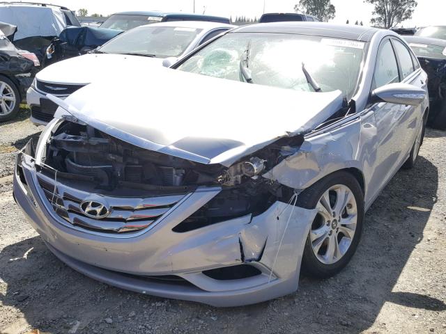 5NPEC4AC1DH558879 - 2013 HYUNDAI SONATA SE BLUE photo 2