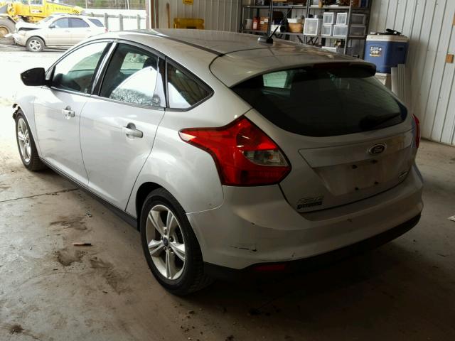 1FADP3K23DL194272 - 2013 FORD FOCUS SE SILVER photo 3