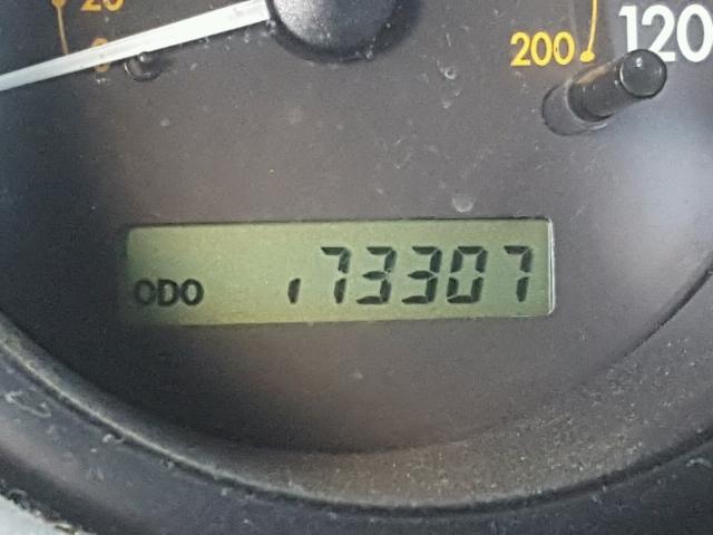 KL1TD52635B338978 - 2005 CHEVROLET AVEO BASE Srebrny zdjęcie 8