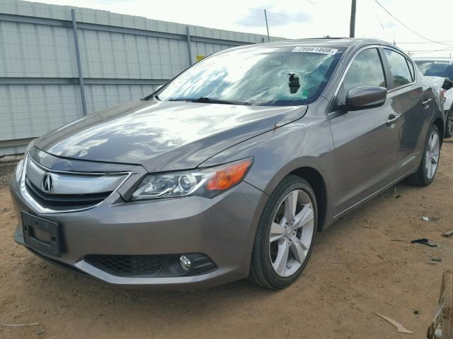 19VDE1F59DE006705 - 2013 ACURA ILX 20 PRE GRAY photo 2