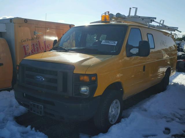 1FTSS34L98DA10166 - 2008 FORD ECONOLINE YELLOW photo 2