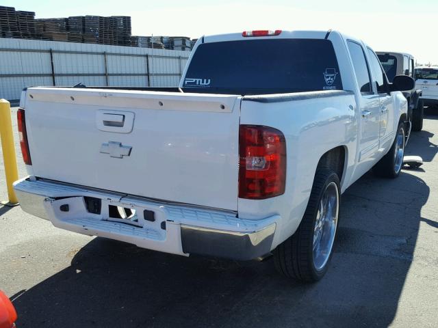 3GCPCSEA2BG116804 - 2011 CHEVROLET SILVERADO WHITE photo 4