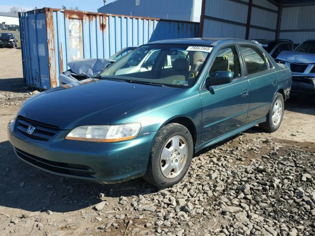 1HGCG16582A063511 - 2002 HONDA ACCORD EX GREEN photo 2