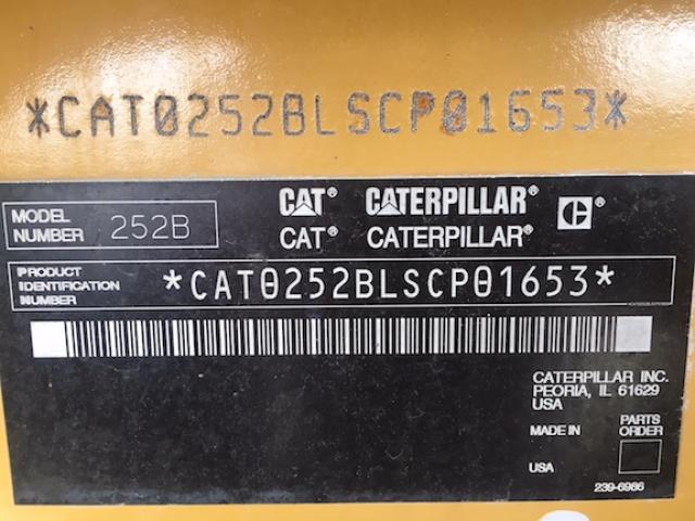 CAT0252BLSCP01653 - 2005 CATERPILLAR 252 B YELLOW photo 5