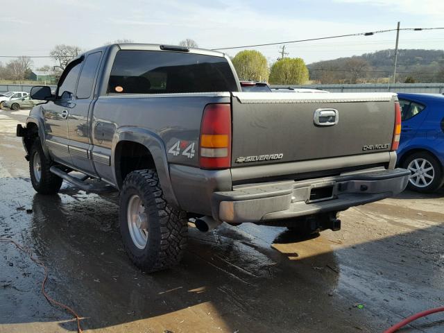 1GCHK29U11E325033 - 2001 CHEVROLET SILVERADO GRAY photo 3