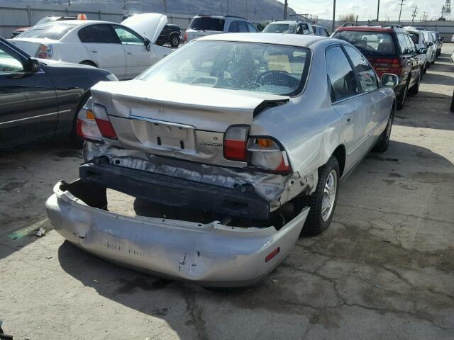 1HGCD5694TA239703 - 1996 HONDA ACCORD VAL SILVER photo 4