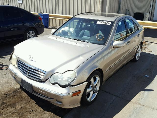 WDBRF40J04F502384 - 2004 MERCEDES-BENZ C 230K SPO GOLD photo 2