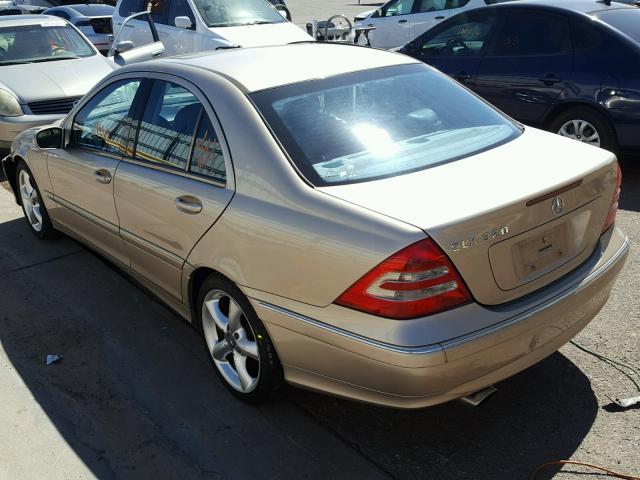 WDBRF40J04F502384 - 2004 MERCEDES-BENZ C 230K SPO GOLD photo 3