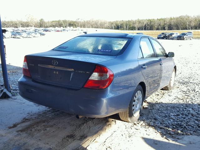 4T1BE32K13U692708 - 2003 TOYOTA CAMRY LE BLUE photo 4